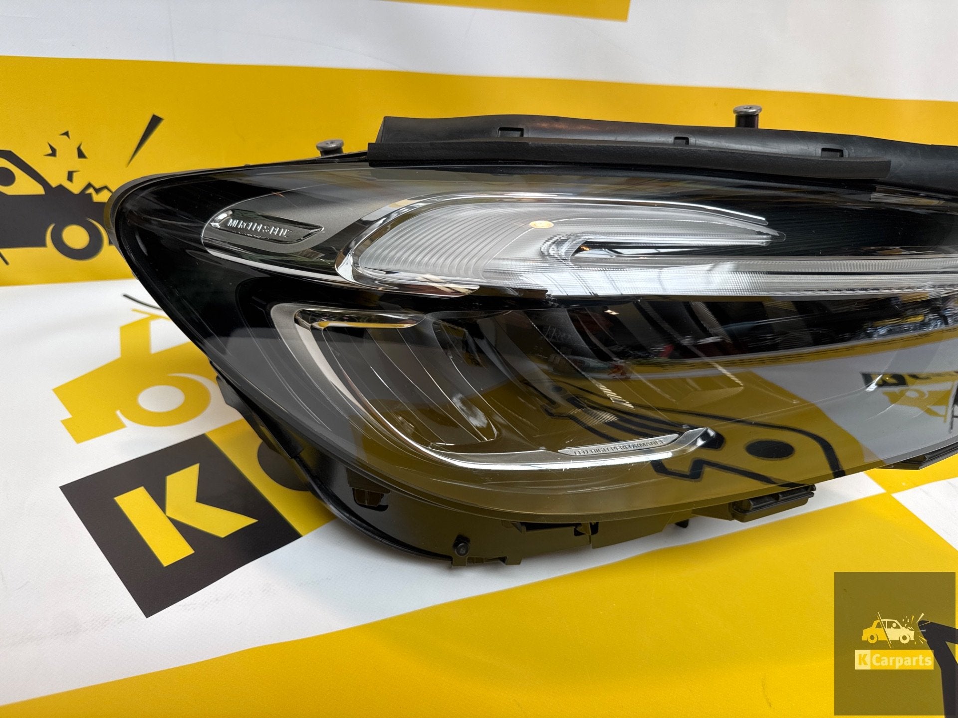 Mercedes B-Klasse Koplamp rechts W247 Led High Performance A, Auto-onderdelen, Info@fabrikant.eu, Fabrikantstraat 1
1000 AA  Amsterdam, NL