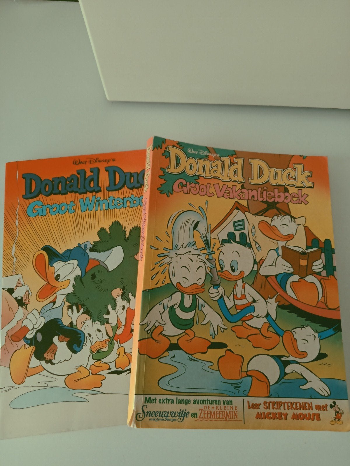 2 vakantie boeken van Donald Duck gratis ophalen, Boeken, Stripboeken, Meerdere stripboeken, Ophalen