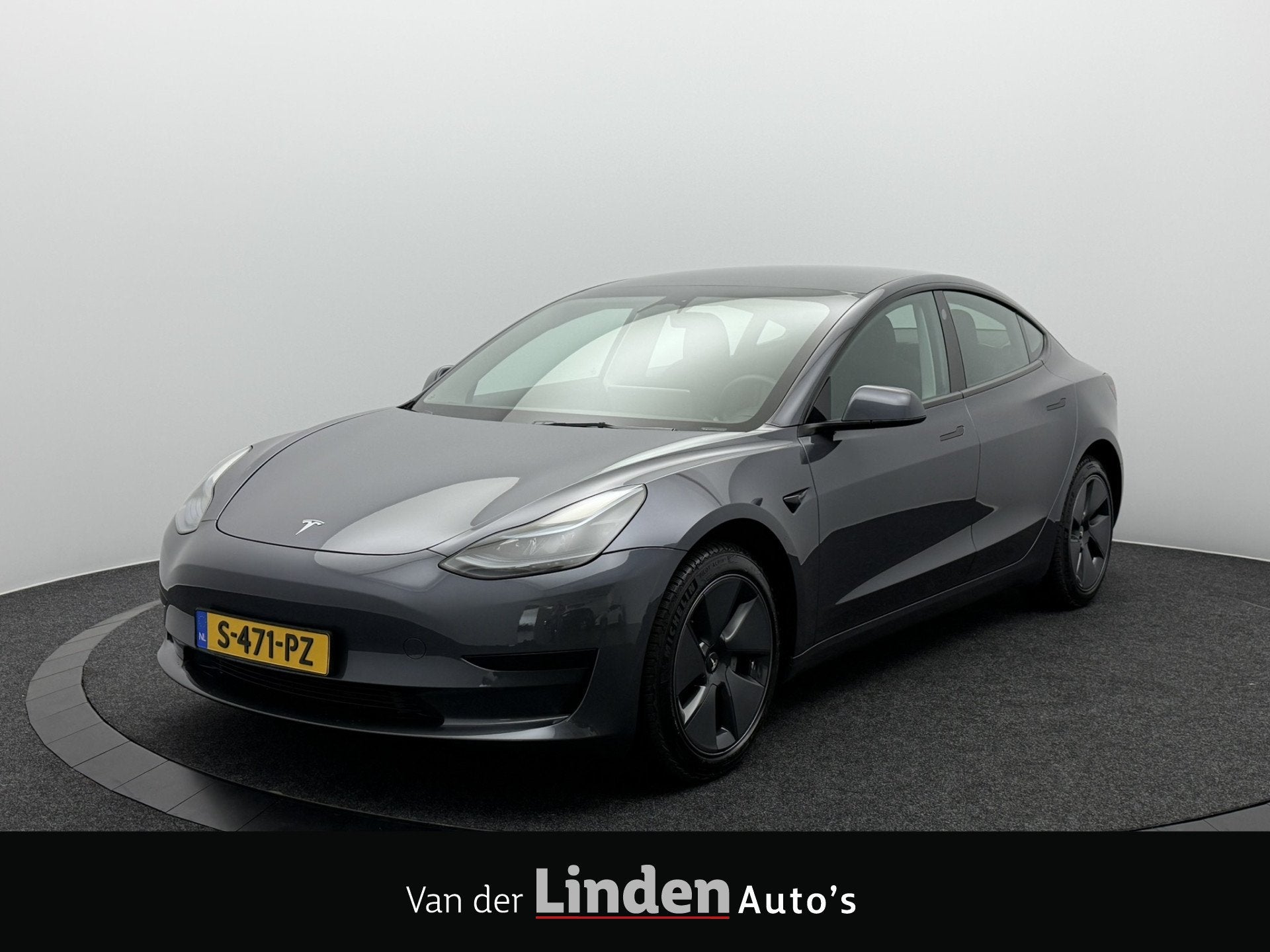 Tesla Model 3 Standard RWD Plus 60 kWh SOH 94,1% | FabrieksG, Auto's, Dealer onderhouden, Achterwielaandrijving, Gebruikt, Zwart