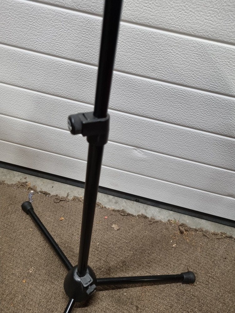 trombonestandaard k&m 14985, Ophalen of Verzenden, 'T Olde Gre-j, Info@toldegrej.nl, Endepoelstraat 20f Didam