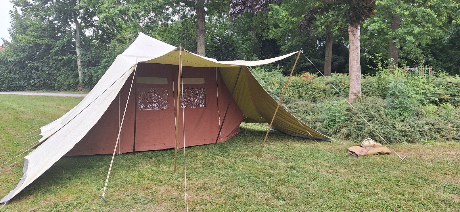De Waard Albatros tent - Ruim en klassiek, Ophalen, Gebruikt, Tot en met 4