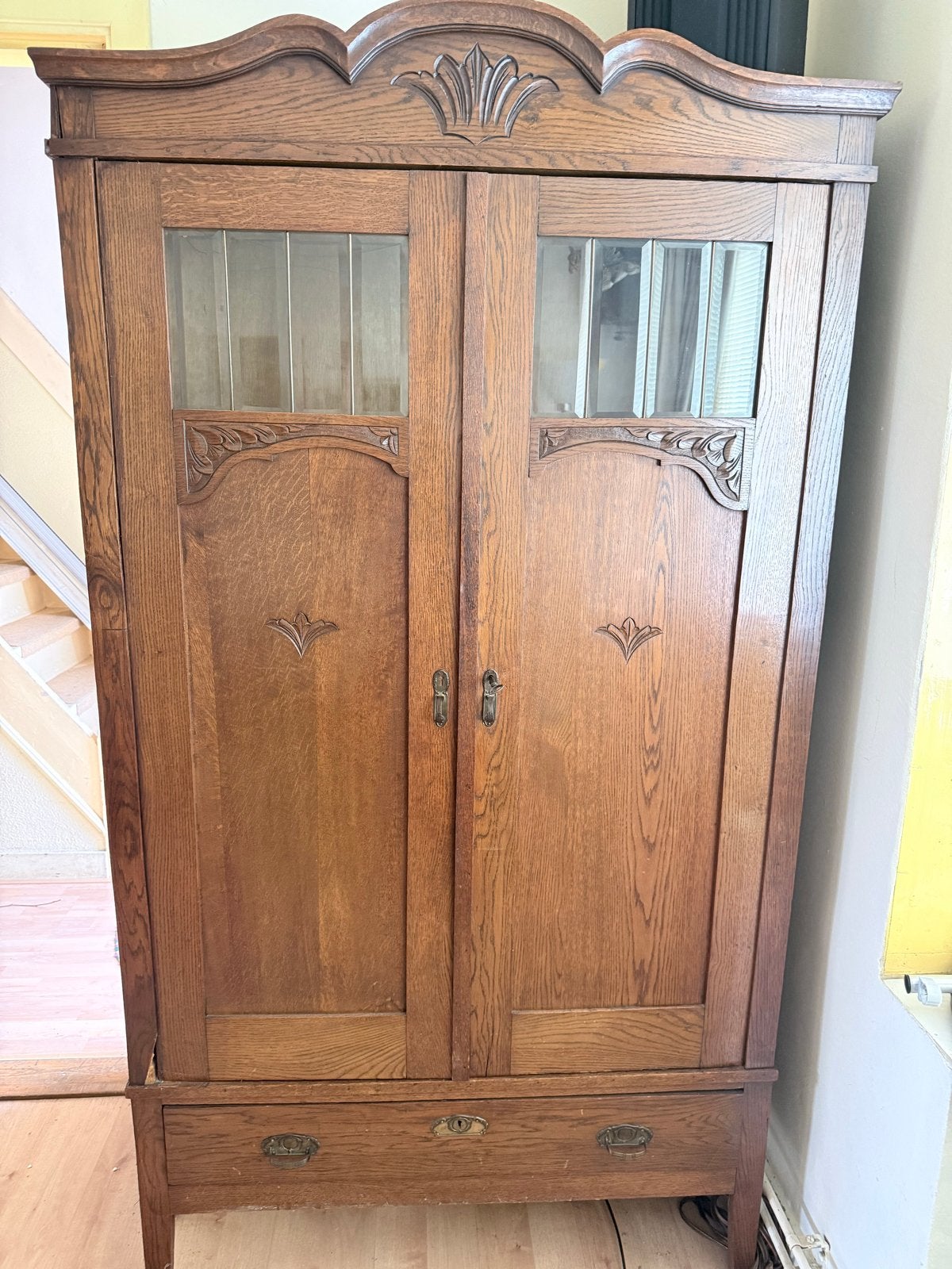 Vintage Eiken Kast met Glas en Lade, Huis en Inrichting, Kasten | Buffetkasten, Ophalen