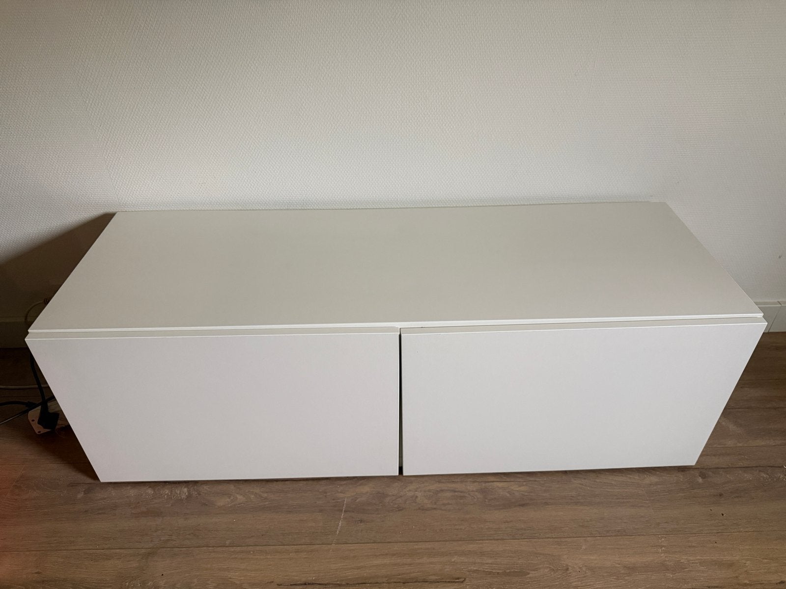 Ikea Besta kast met deuren wit (120x42x38 cm), Ophalen, Overige materialen, Gebruikt, 100 tot 150 cm