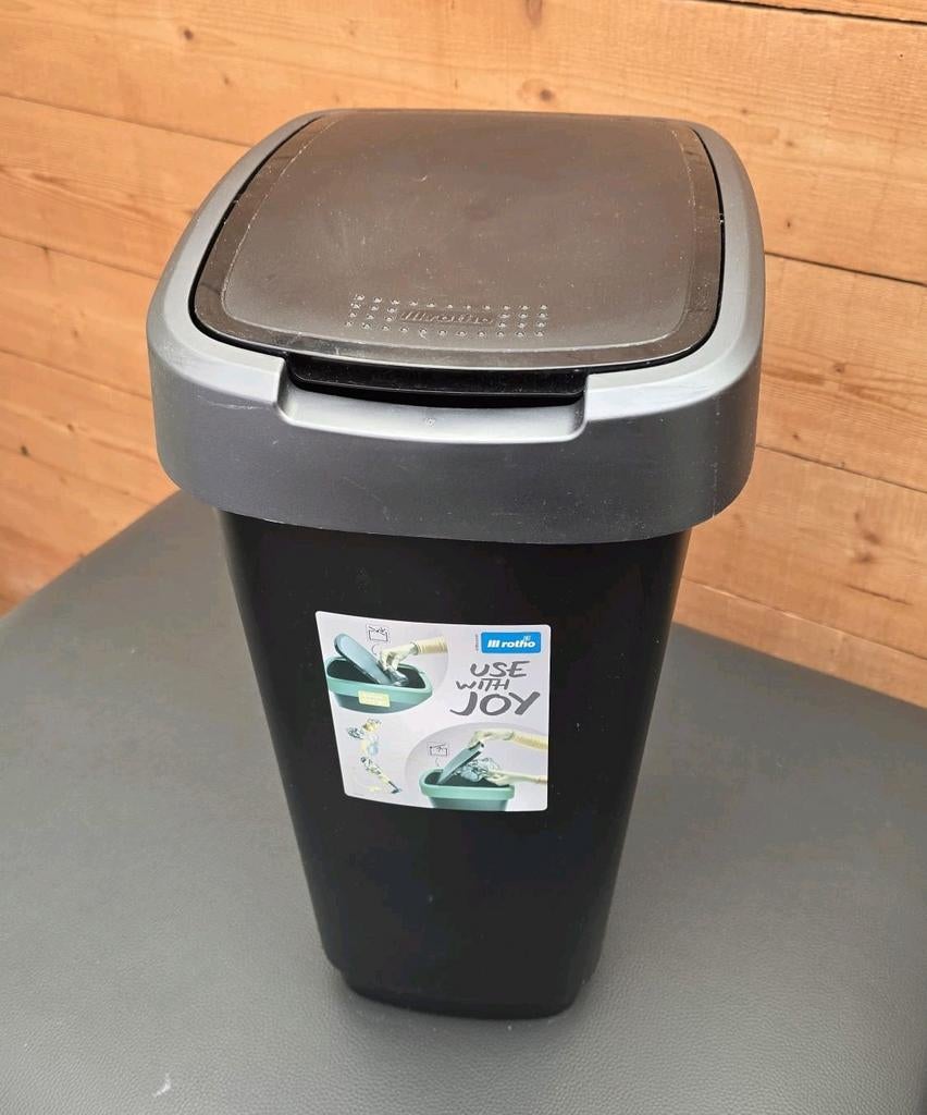 vuilnisbak met swingdeskse, 40 liter of meer, Ophalen, Minder dan 50 cm