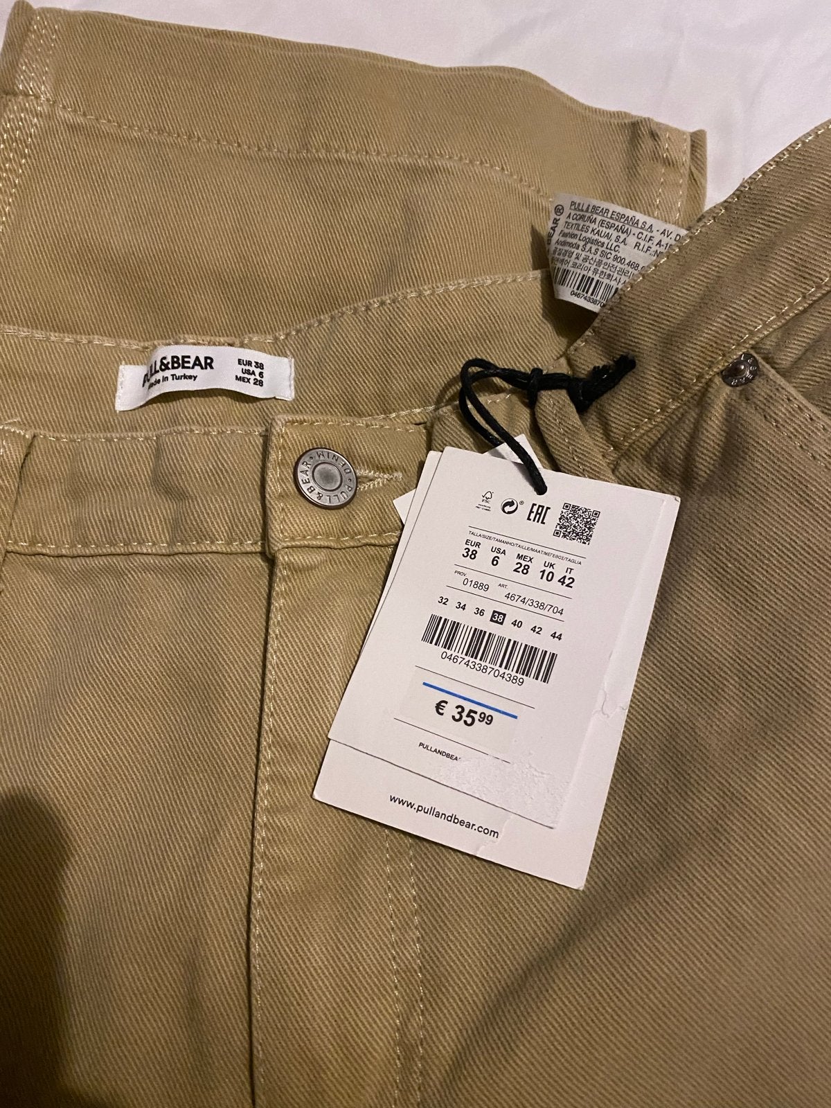 Nieuwe Pull&Bear broek, maat 38/40 (M), Maat 38/40 (M), Beige, Nieuw, Ophalen of Verzenden