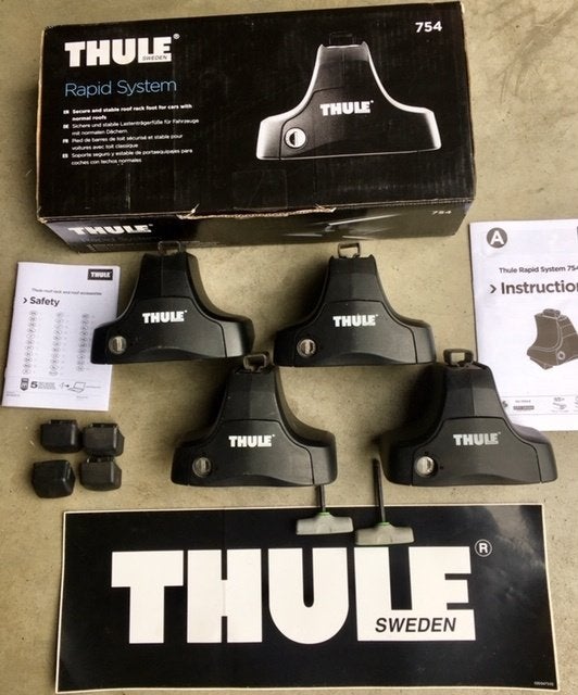 Thule dakdragers Seat Ibiza 2008-2017 voor kaal/vlak dak, Auto diversen, Dakdragers, Ophalen of Verzenden, Zo goed als nieuw
