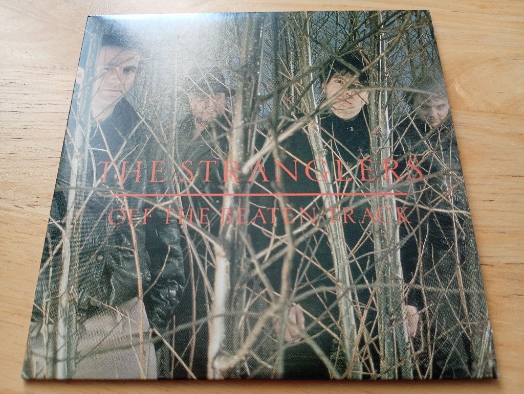 CD The Stranglers - Off The Beaten Track, Verzenden, Zo goed als nieuw, Poprock