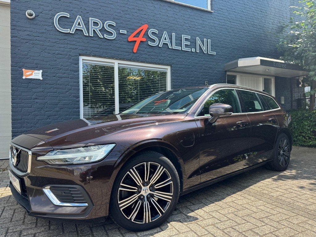 Volvo V60 2.0 T8 Recharge AWD Inscription 390pk + Camera + L, Automaat, Gebruikt, Huisgarantie, 4 cilinders