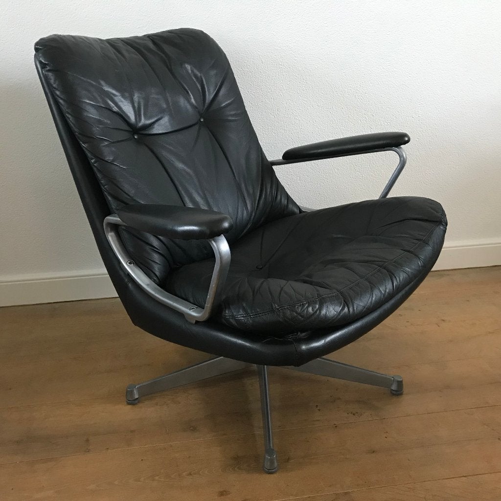 Strassle Gentilina fauteuil Andre Vandenbeuck zwart leer, Huis en Inrichting, Ophalen, Nvt, Nvt, Leer