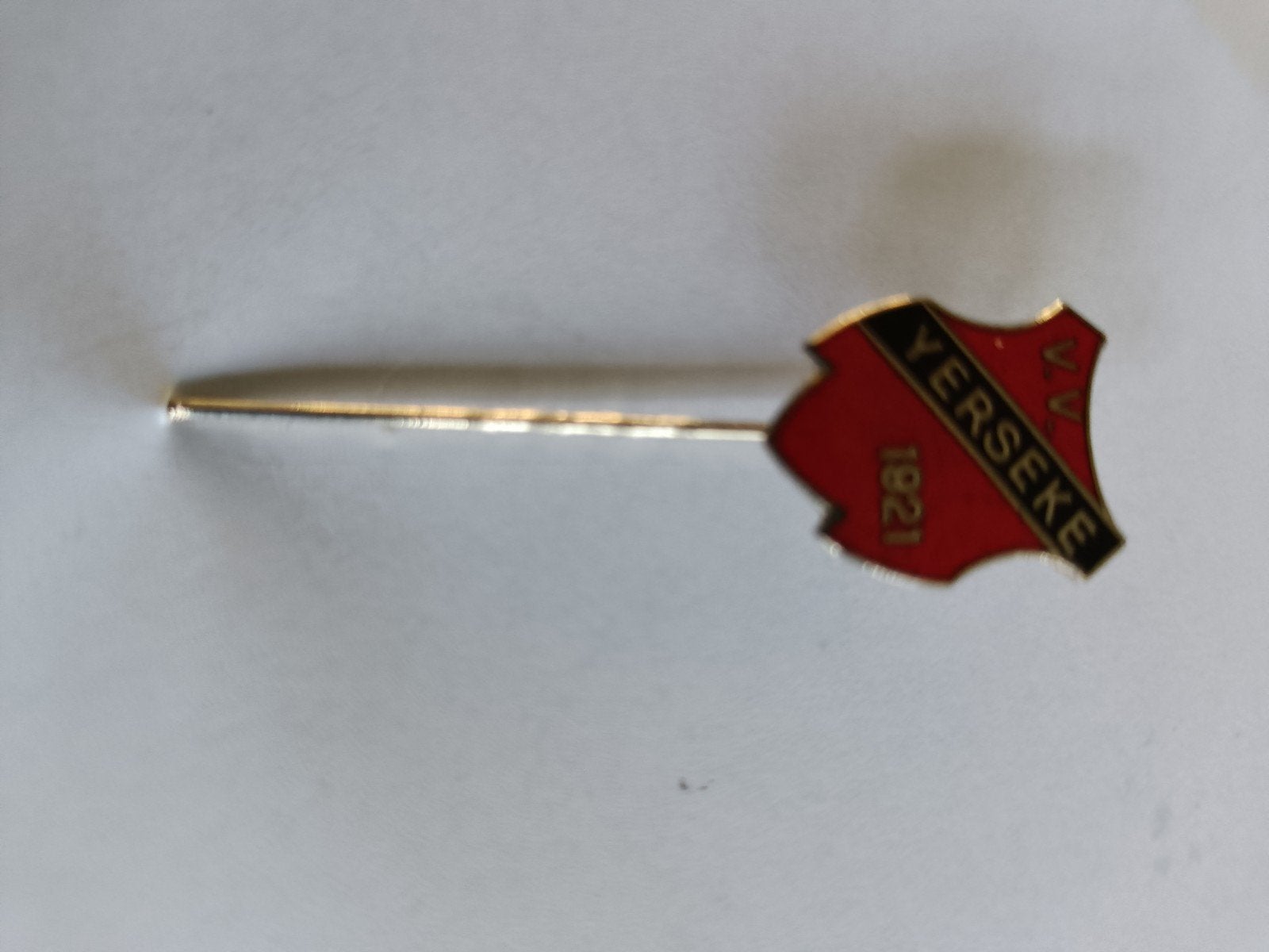 speldje Yerseke, Verzamelen, Speldjes, Pins en Buttons, Ophalen of Verzenden, Sport