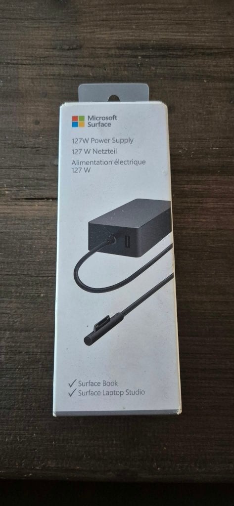 Nieuwe originele oplader voor een Microsoft Surface 127 Watt, Computers en Software, Ophalen of Verzenden, Nieuw, Microsoft Surface