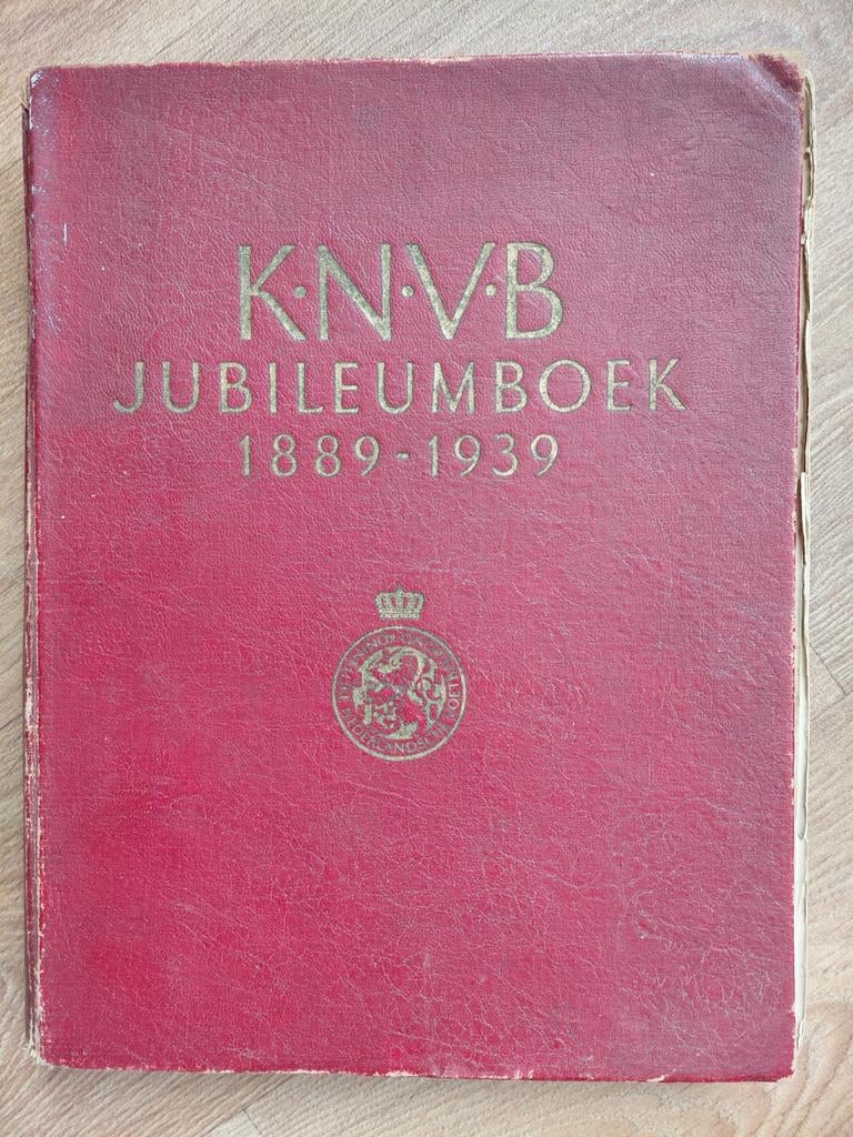 KNVB Jubileumboek 1889-1939, Ophalen of Verzenden, Gelezen, Unknown, Balsport