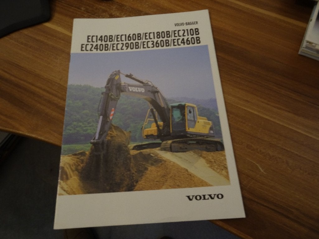 11X Volvo Rupskranen folders, Ophalen of Verzenden, Nieuw, Folder