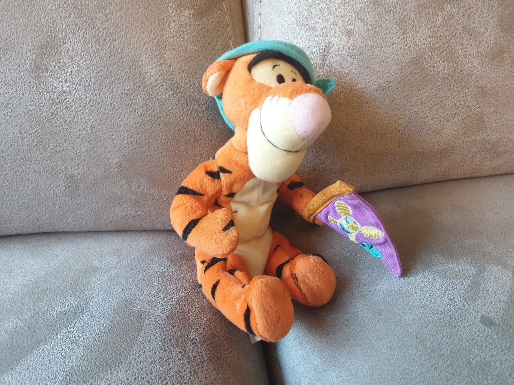 Knuffel - Teigetje Tigger vlag (Winnie the Pooh Disney) 4, Disney, Ophalen of Verzenden, Zo goed als nieuw, Overige typen