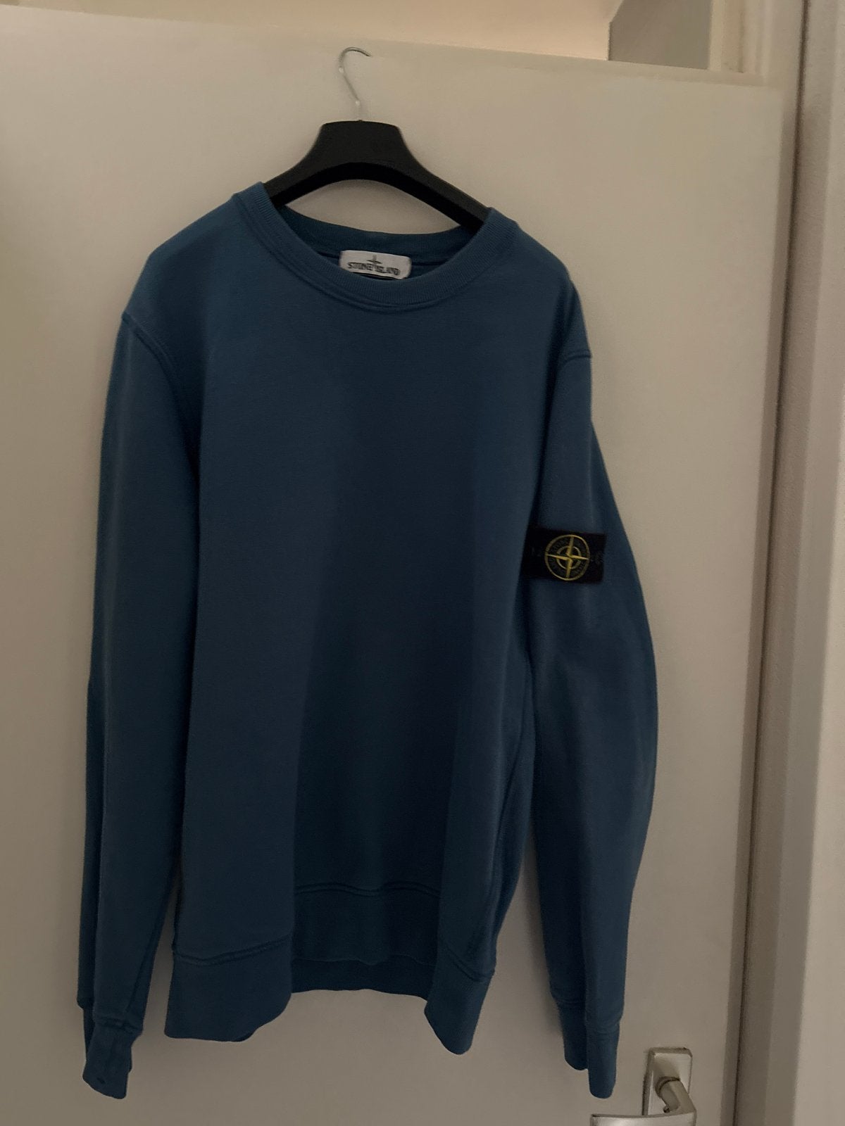 Stone Island sweater - Prachtige blauwe kleur - Maat M, Ophalen of Verzenden, Zo goed als nieuw, Maat 48/50 (M), Blauw