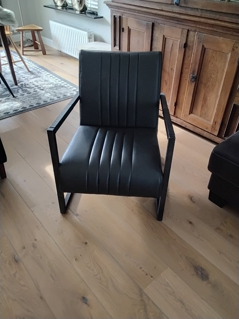 Fauteuil grijs, Ophalen, Overige materialen, 75 tot 100 cm, Zo goed als nieuw