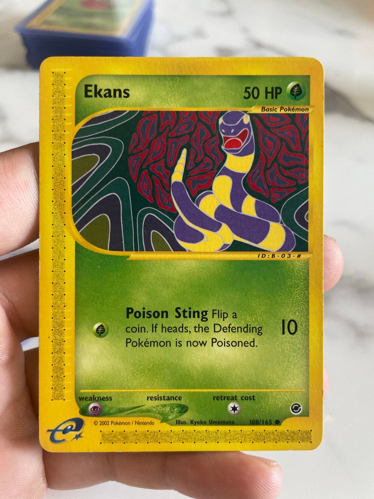 Pokémon Kaart Ekans 100/165 (2002) - Zeer Goede Staat, Ophalen of Verzenden, Zo goed als nieuw, Losse kaart