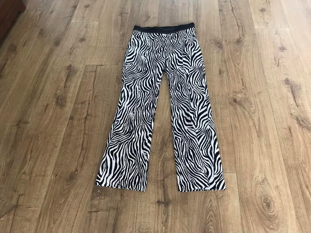 Marccain Zebra Broek Zwart Ecru Maat 4/40, Kleding | Dames, Maat 38/40 (M), Zwart, Ophalen of Verzenden, Zo goed als nieuw