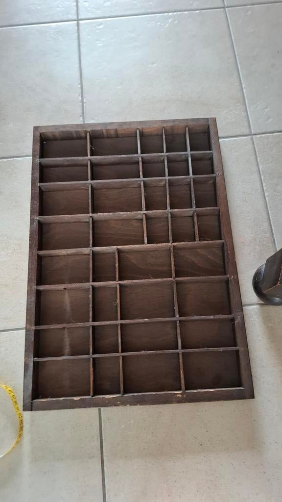 Houten Letterbak goede staat 1 latje ontbreekt, Antiek en Kunst, Curiosa en Brocante, Ophalen of Verzenden