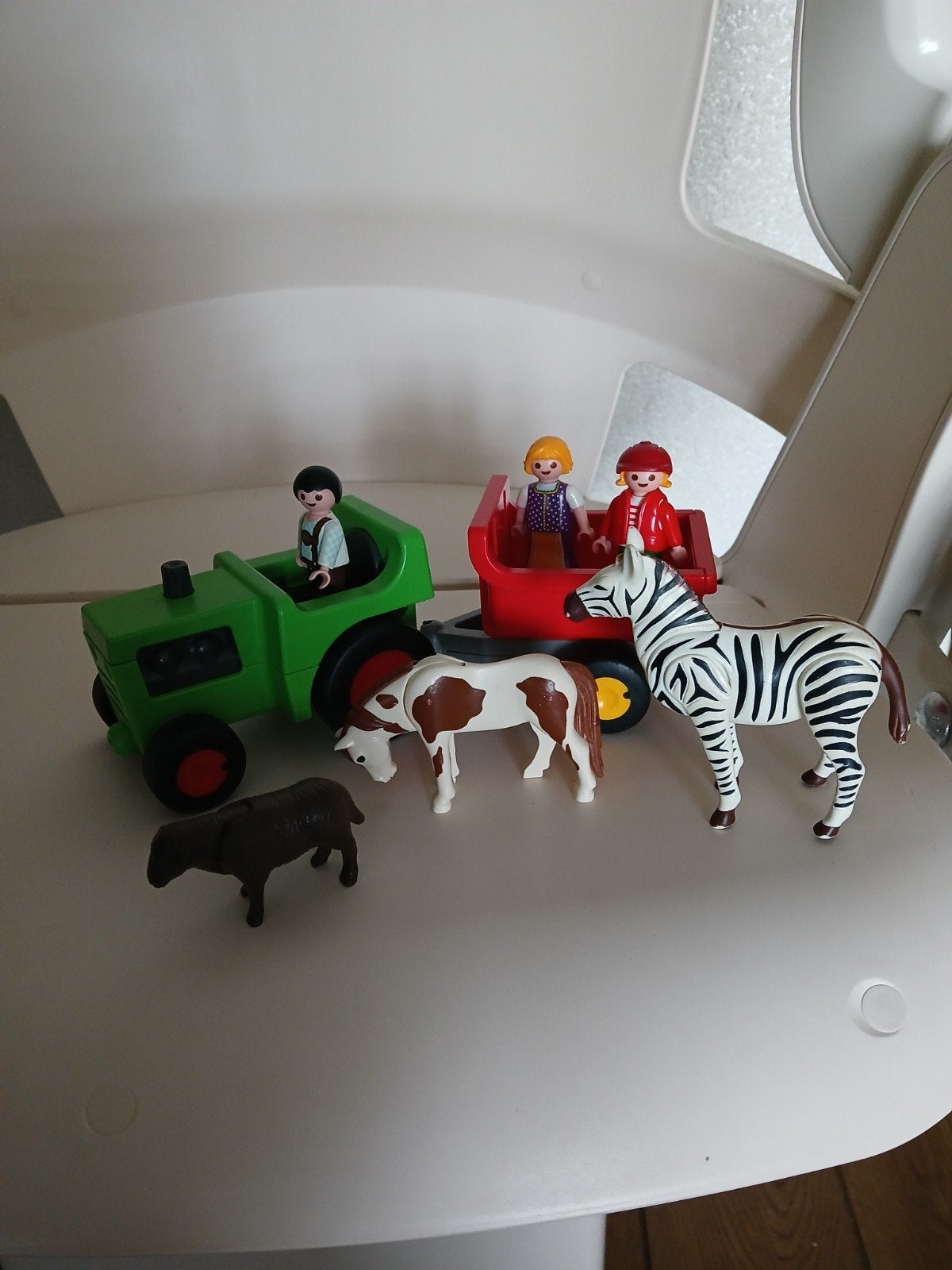 Playmobil,Tractor, rode aanhanger, 3 poppetjes en 2 dieren, Kinderen en Baby's, Speelgoed | Playmobil, Gebruikt, Losse onderdelen