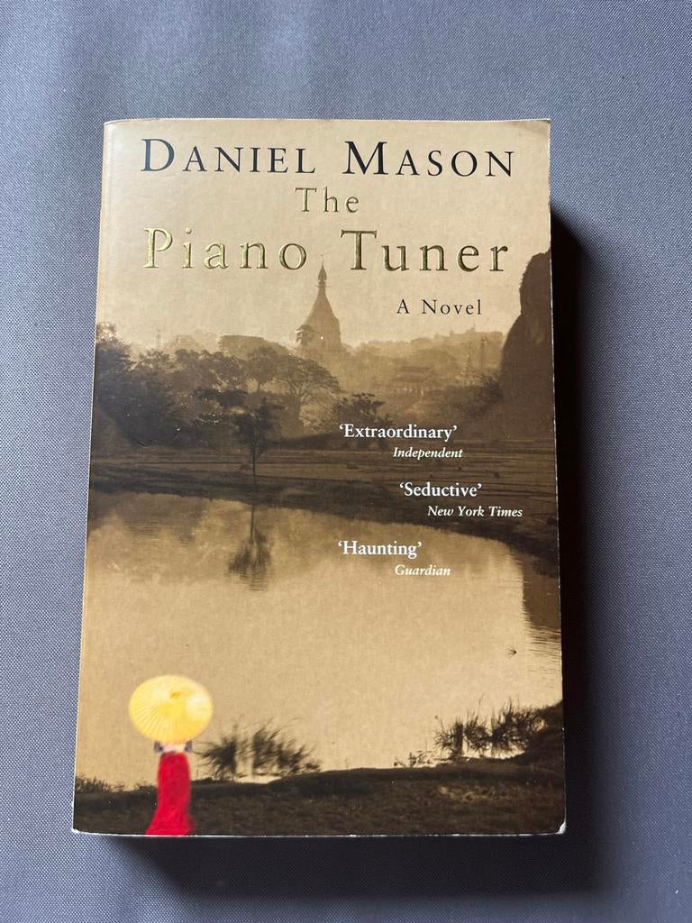 The Piano Tuner - Daniel Mason (Engels), Boeken, Romans, Gelezen, Europa overig, Ophalen of Verzenden