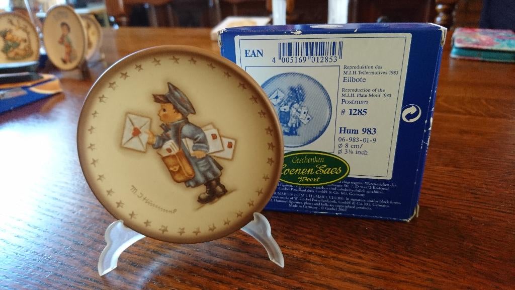 Hummel bordje Post (Hum 983), Verzamelen, Ophalen of Verzenden, Zo goed als nieuw, Hummel