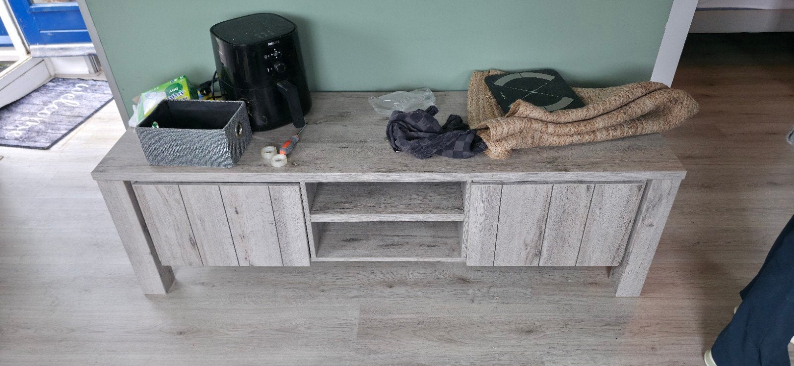 Stijlvol TV-meubel met opbergruimte, Gebruikt, 100 tot 150 cm, Ophalen of Verzenden, Minder dan 100 cm