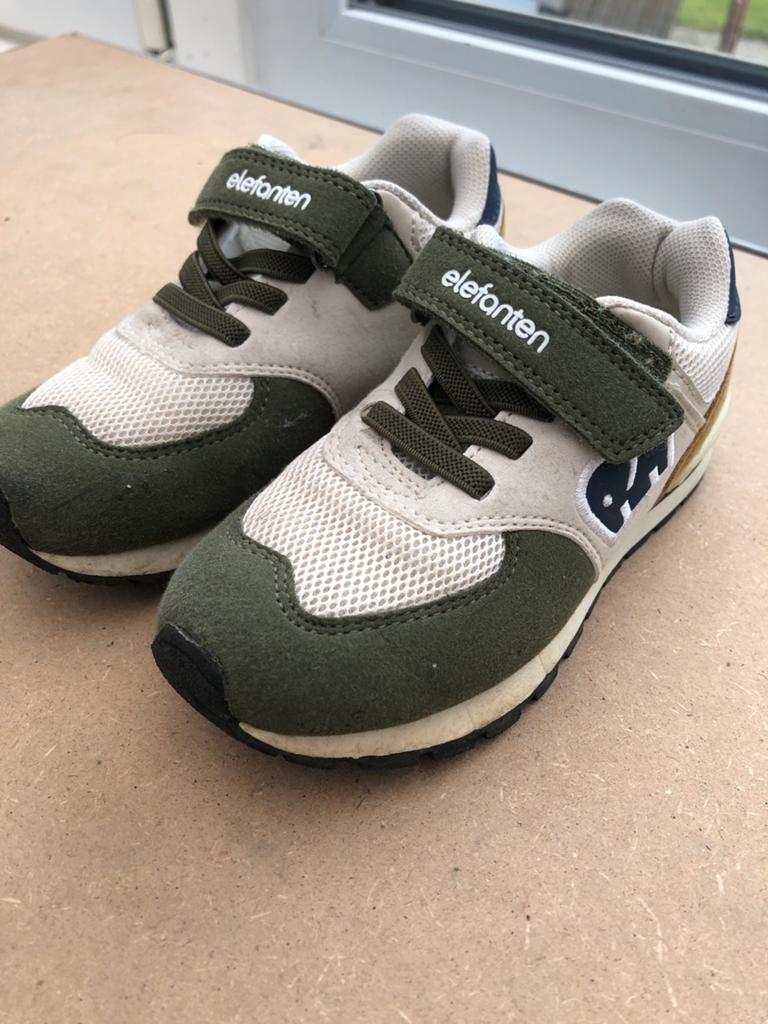 Maat 26 Elefanten schoenen bijna nieuw, Kinderen en Baby's, Kinderkleding | Schoenen en Sokken, Jongen of Meisje, Schoenen, Ophalen of Verzenden