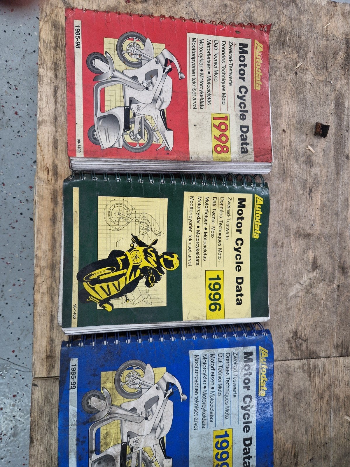 Autodata Motor Cycle Data Boeken - 1996, 1998, 1999, Ophalen of Verzenden, Overige merken