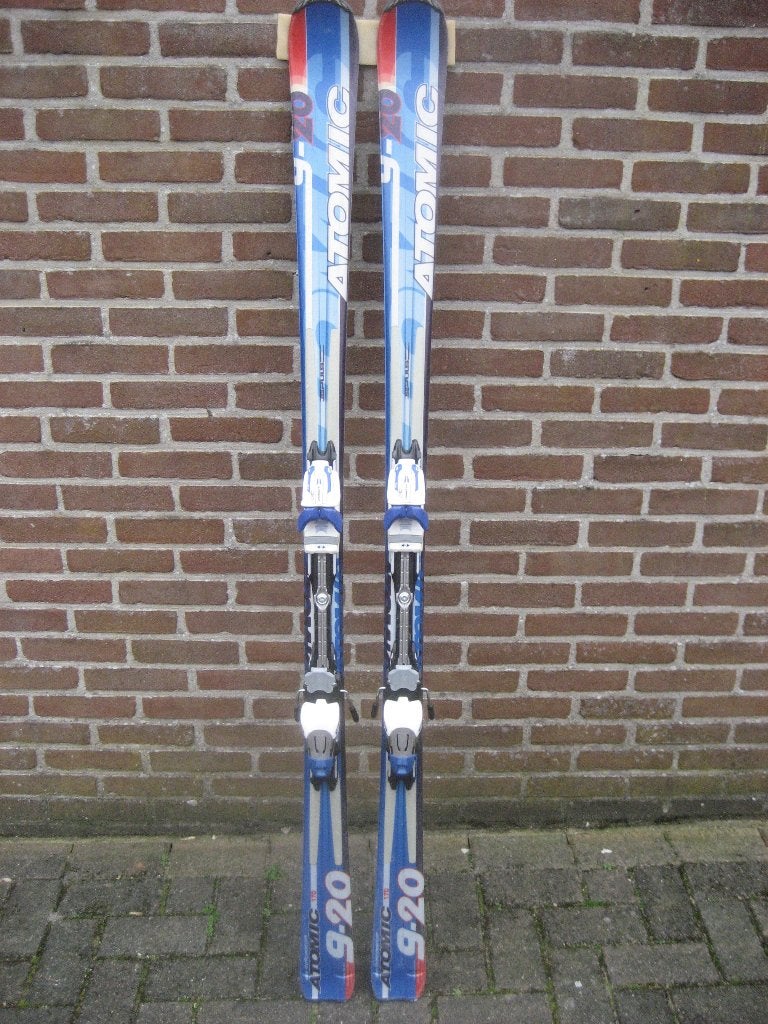Atomic 9.20 Carve ski's aanbieding !, Sport en Fitness, Skiën en Langlaufen, 160 tot 180 cm, Gebruikt, Ophalen of Verzenden, Carve