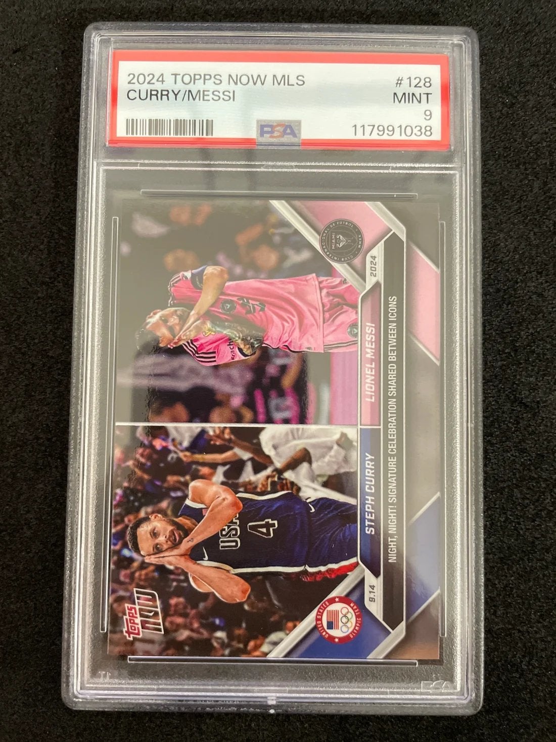 2024 Topps Now MLS Curry/Messi #128 PSA 9 Mint, Ophalen of Verzenden, Zo goed als nieuw, Overige sporten, Spelerskaart