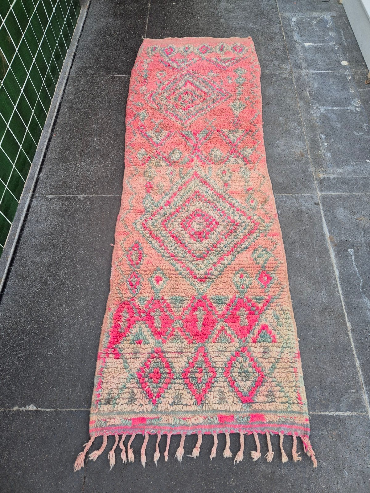 Prachtig handgemaakt Marokkaans Berber kleed (Wol) - 250x80, Ophalen of Verzenden