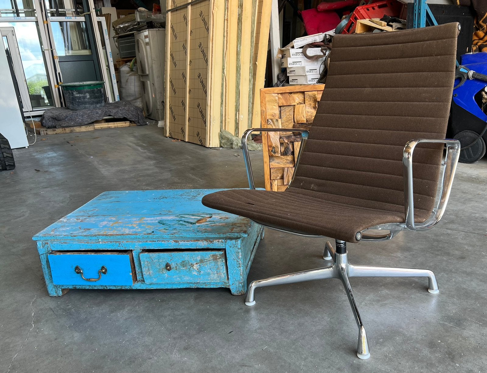 EAMES EA115 stof hopsak vitra designstoel, Ophalen, Gebruikt, Bruin, Design