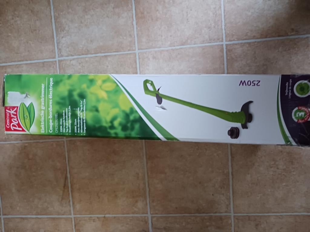 Gras snijmachine, Ophalen of Verzenden, Zo goed als nieuw, Elektrisch
