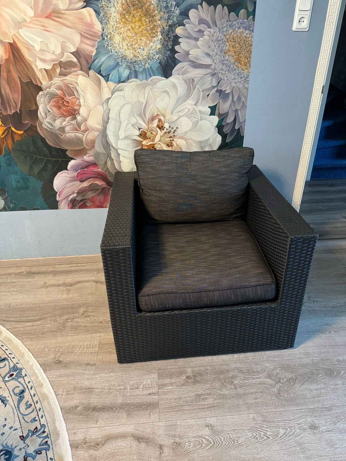 Comfortabele lounge stoel met kussen, Ophalen of Verzenden, Gebruikt, Wicker
