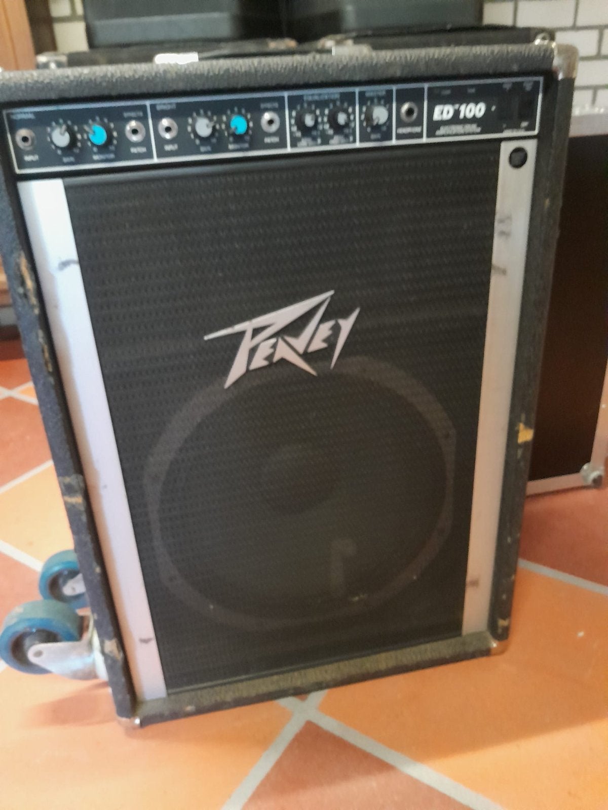 Peavey Bas- en Drumversterker, Ophalen, Gebruikt, Basgitaar, 100 watt of meer
