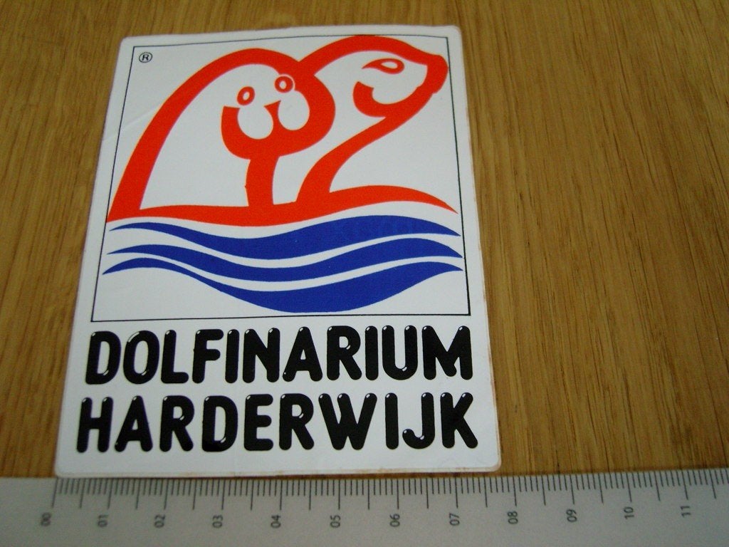 sticker Harderwijk Dolfinarium  Dolfijn Flipper, Ophalen, Zo goed als nieuw
