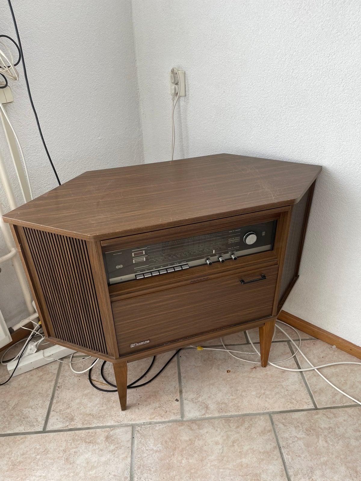 Radio meubel met platenspeler, Ophalen, Gebruikt, Platenspeler-onderdeel, Overige merken