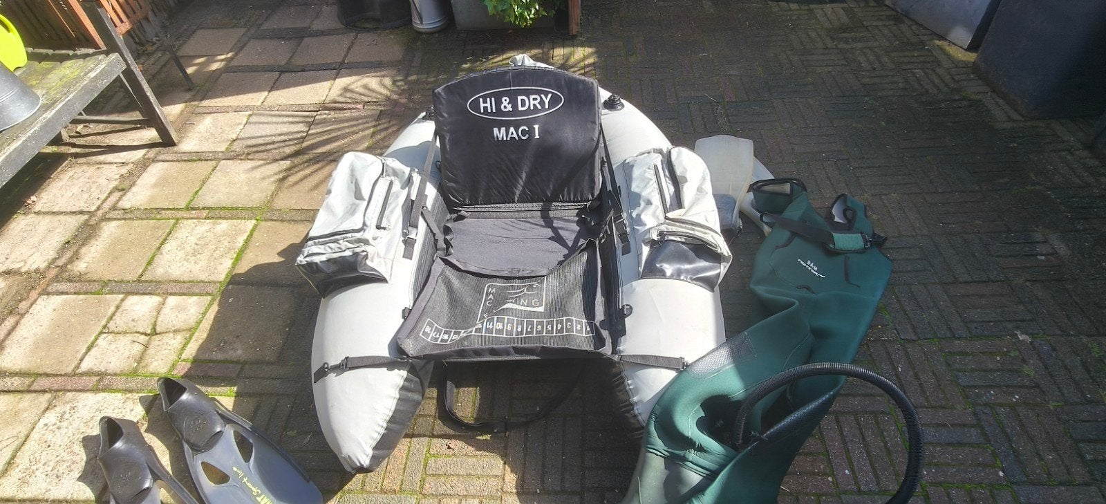 belly boat, Ophalen, Zo goed als nieuw, Overige typen