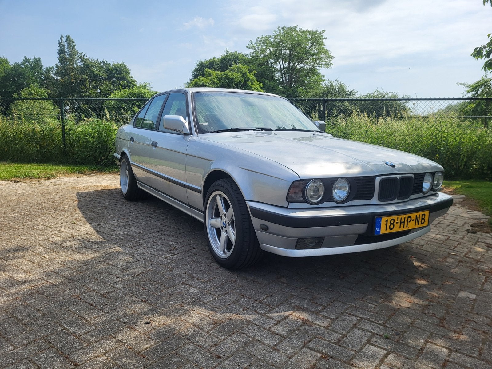 BMW 5-Serie 2.0 I 520 Automaat 1992 Grijs, Auto's, Automaat, Achterwielaandrijving, 700 kg, Grijs