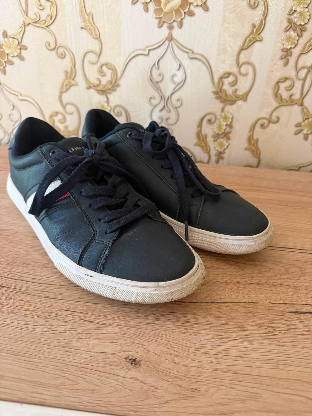 Tommy Hilfiger sneakers, maat 41, Ophalen, Gedragen, Blauw, Sneakers of Gympen