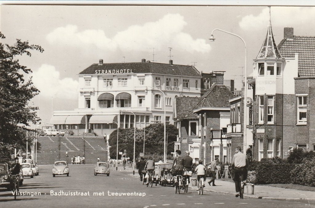 Vlissingen Badhuisstraat met Leeuwentrap, Ophalen of Verzenden, 1960 tot 1980, Ongelopen, Zeeland