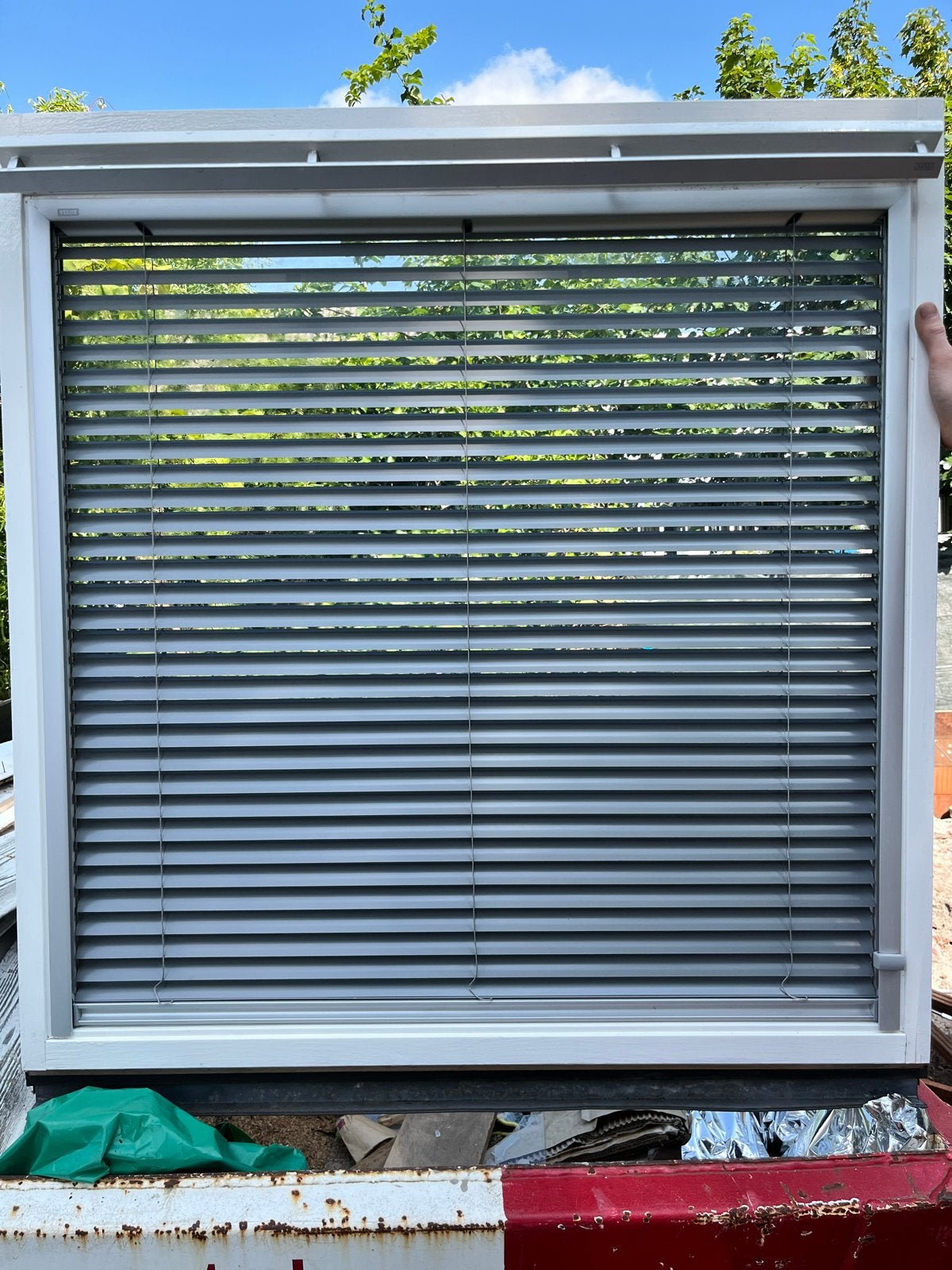 VELUX Luxaflex GGL-4 (114  118 cm) - Goede staat, Gebruikt, Metaal, Ophalen of Verzenden, Grijs