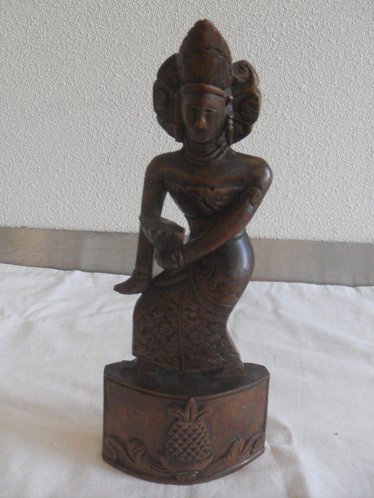 balinese vrouwelijke sculptuur hout, Antiek en Kunst, Kunst | Beelden en Houtsnijwerken, Ophalen of Verzenden, Azië, Hout, Beeld
