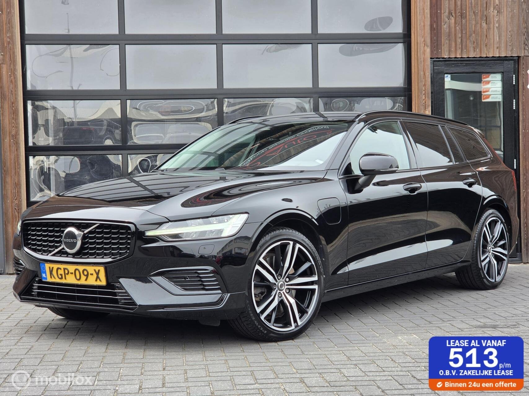 VOLVO V60 2.0 T6 AWD LONG RANGE 350PK R-DESIGN PLUG-IN HYBRI, Automaat, Stof, Gebruikt, 4 cilinders