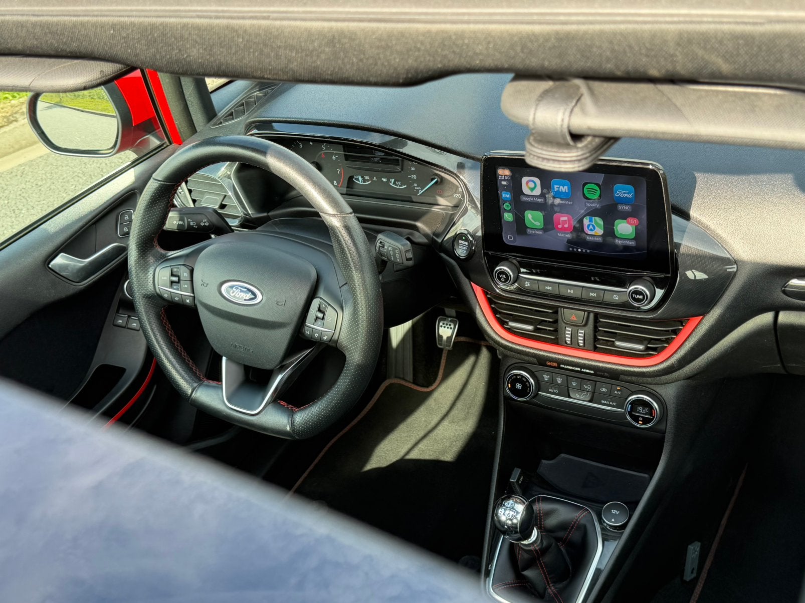 Foto 9 van Ford Fiesta ST-Line 100PK | Pano | B&O | CarPlay | BTW