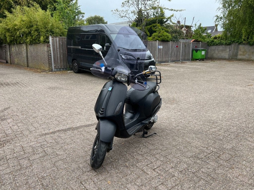 Vespa Sprint E4 1-cilinder, 4-takt, luchtgekoeld injectie Sp, Fietsen en Brommers, Snorfietsen en Snorscooters, Gebruikt, -, - 0
-, NL