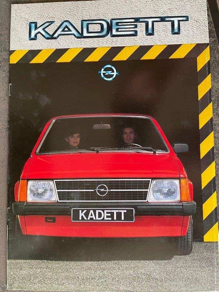 Folder van Opel Kadett, gedrukt sep. 1983, Ophalen of Verzenden, Nieuw, Opel