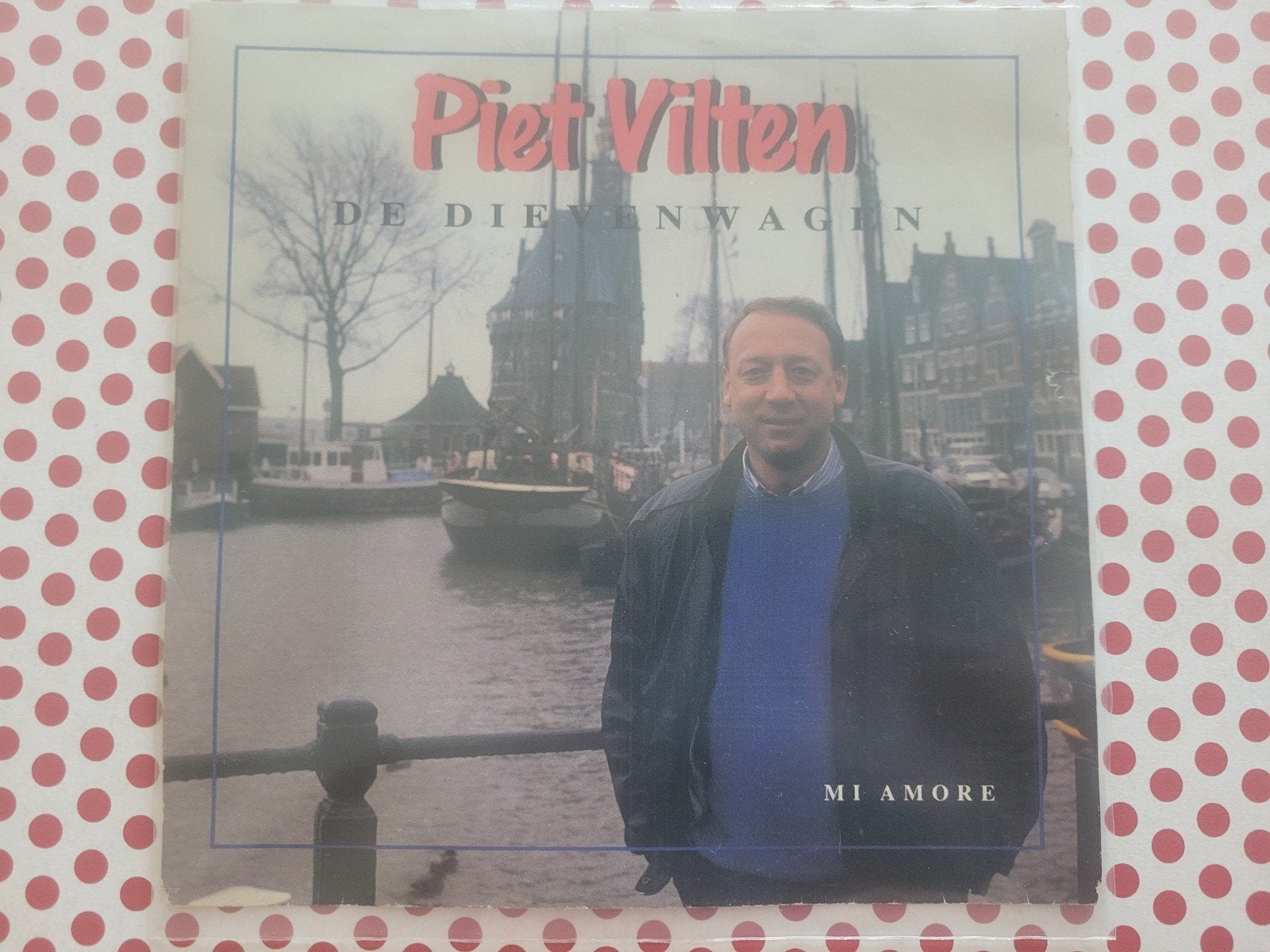 Piet Vilten - De dievenwagen - Mi amore, Ophalen, Zo goed als nieuw, Overige formaten, Levenslied of Smartlap