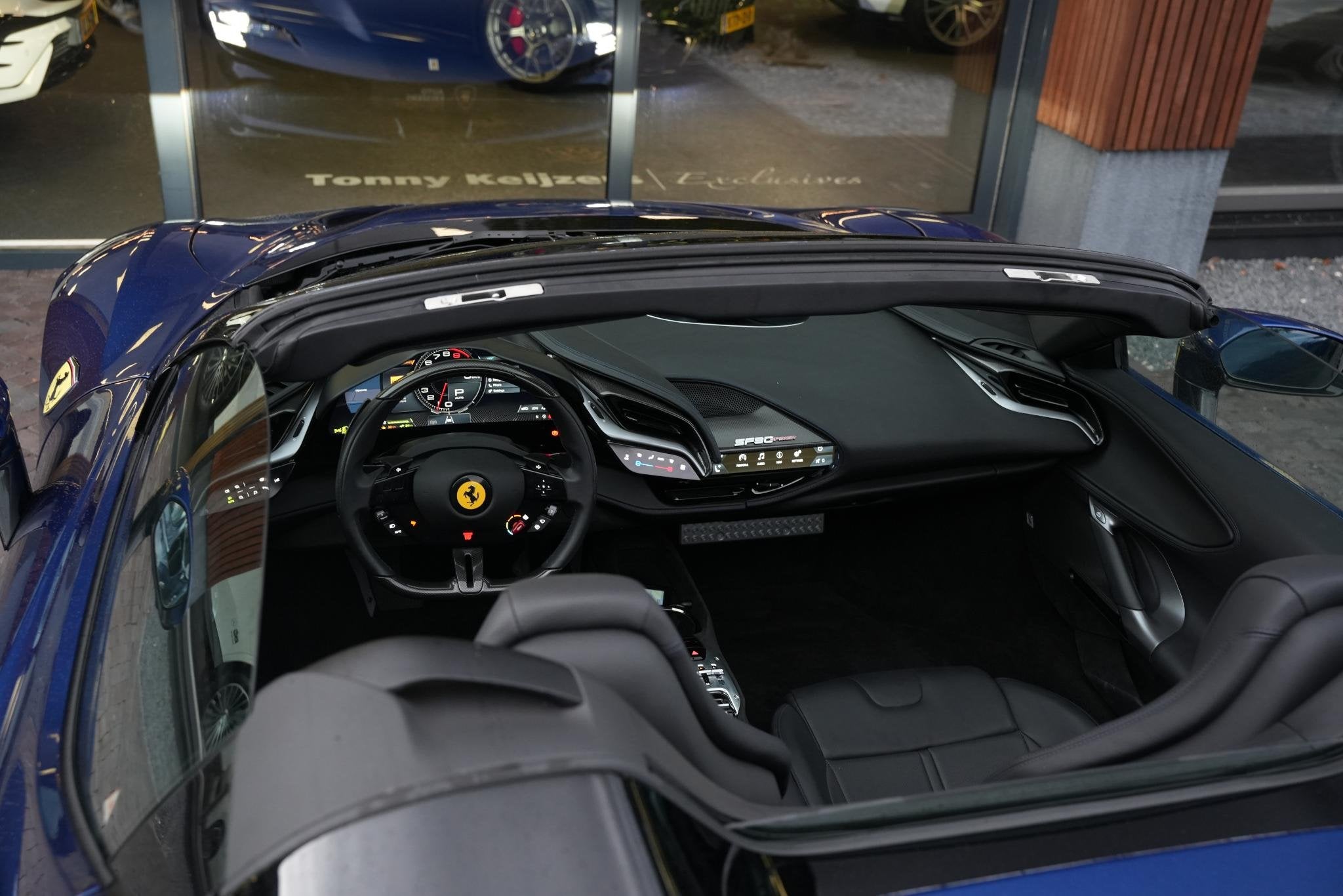 Ferrari SF90 Spider 4.0 V8 1.000 PK, Auto's, Automaat, 8 kWh, Stof, Cabriolet